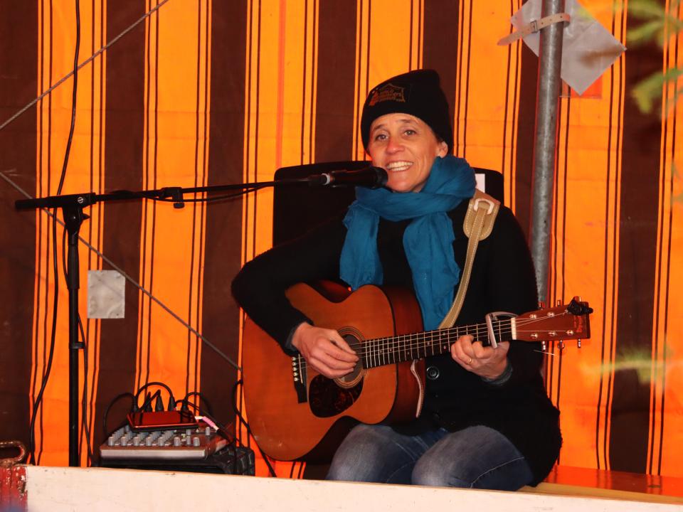 Waldweihnachtszirkus