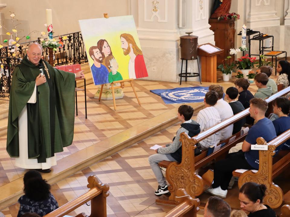 Schulanfangsgottesdienst St. Stefan + 90 Jahre JUBLA
