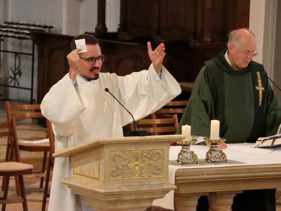 Schulanfangsgottesdienst St. Stefan + 90 Jahre JUBLA