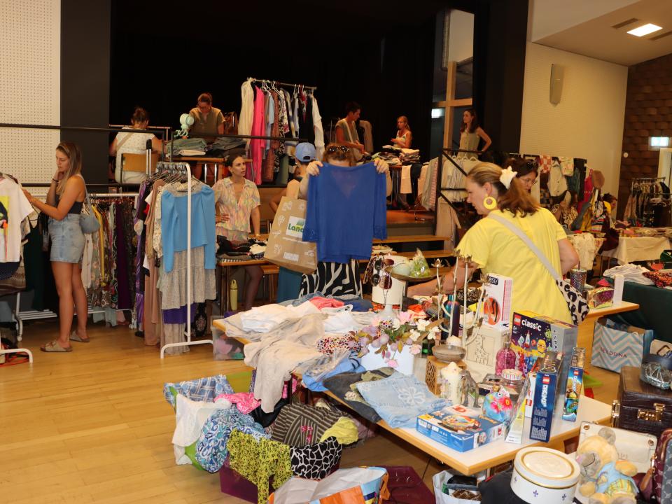 Frauenflohmarkt
